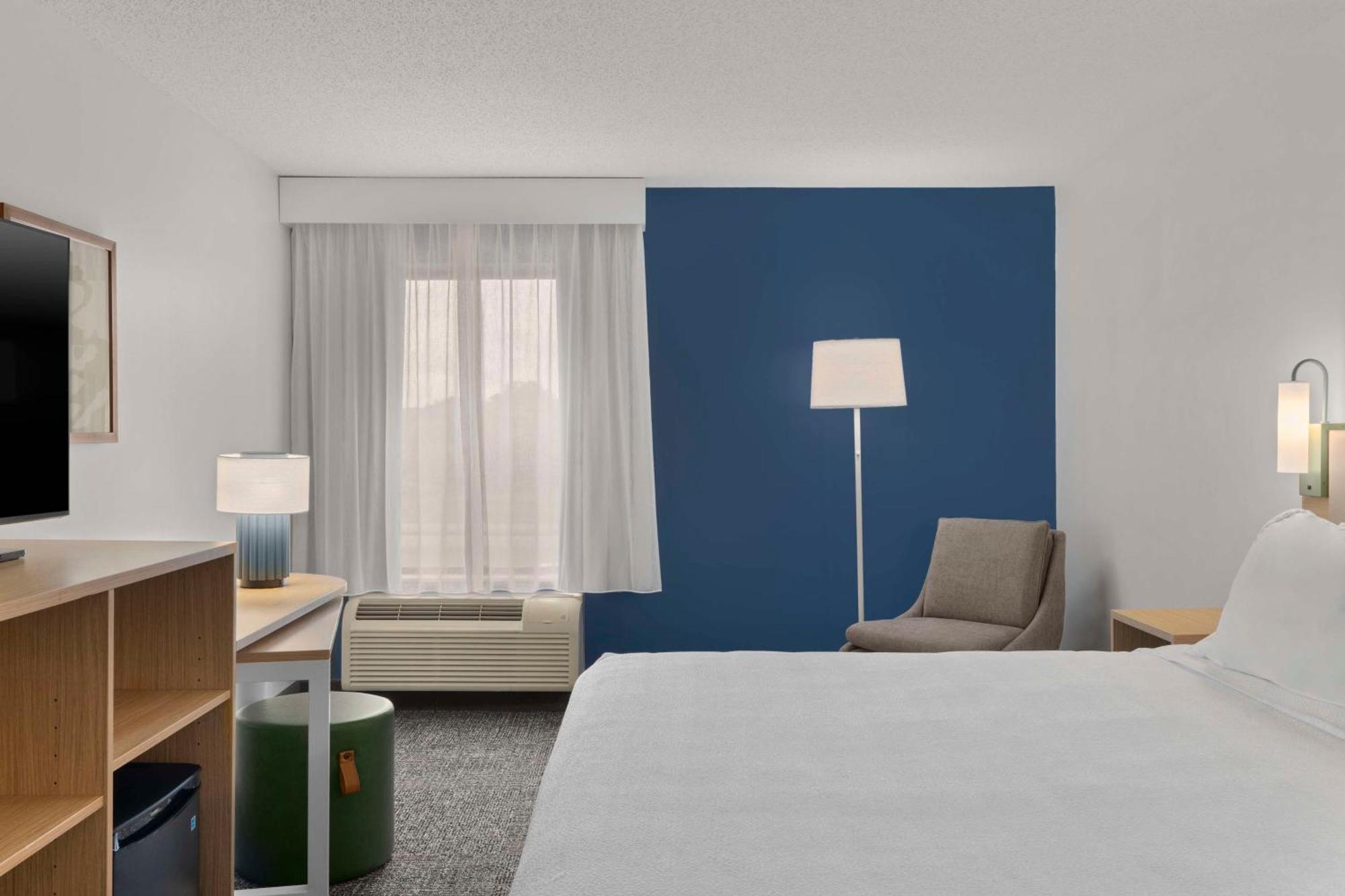 Spark By Hilton Newcomerstown Luaran gambar