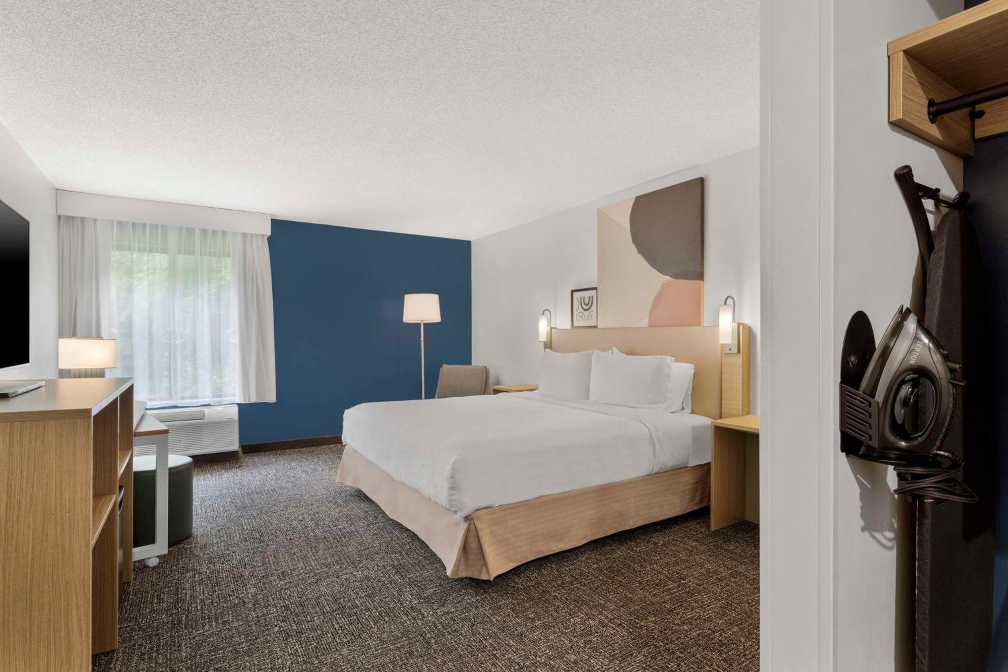 Spark By Hilton Newcomerstown Luaran gambar